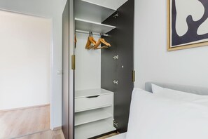 2 sovrum, strykjärn/strykbräda, wi-fi och sängkläder