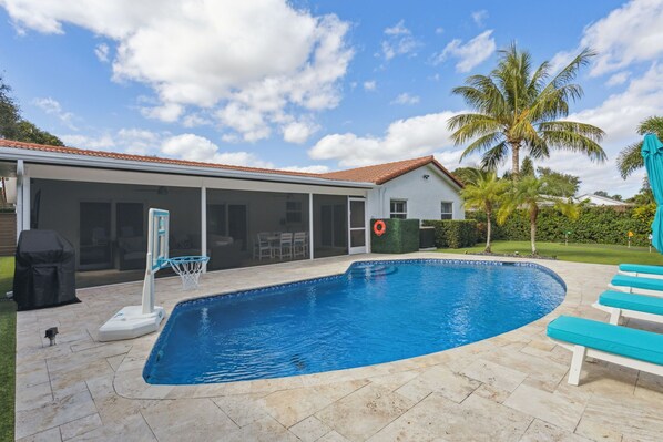 Outdoor pool, a heated pool