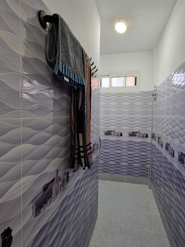 Douche de la salle de bain