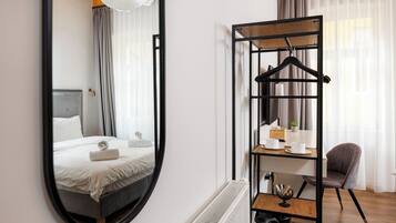 1 soveværelse, skrivebord, Wi-Fi, sengetøj