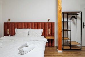 1 bedroom, WiFi, bed sheets