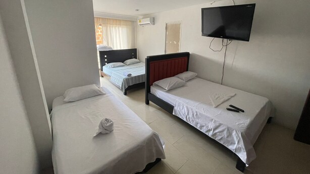 Unclassified image, 1 of 6, button - Hostal la Noelia (Cali)