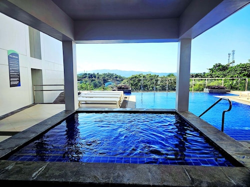 Evelyn Azure Escapes Boracay Newcoast 