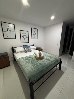 2 chambres, Wi-Fi gratuit, draps fournis