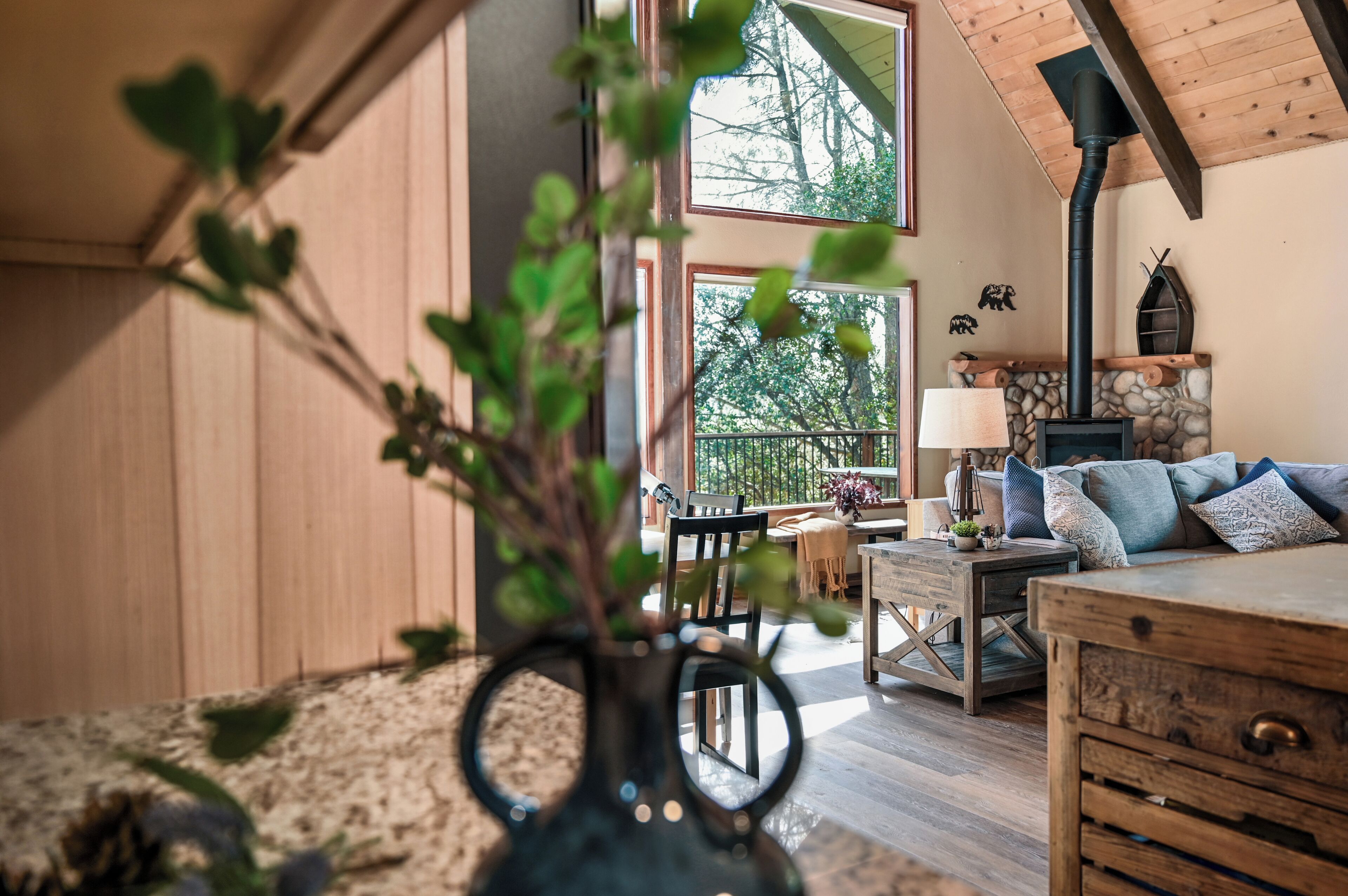 المنشأة من الداخل