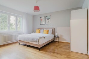 1 chambre, fer et planche Ă repasser, Wi-Fi, draps fournis