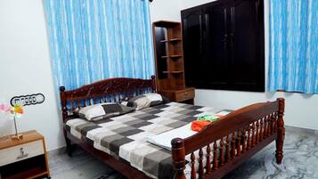 6 habitaciones, escritorio y wifi