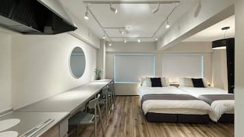 Comfort Studio, 2 Double Beds, Non Smoking, Kitchenette