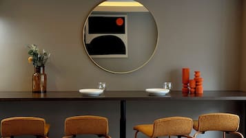 Classic Studio | Individually decorated, desk, iron/ironing board, free WiFi