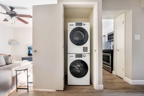 Interior - Blueground | Mueller 1bd, BBQ, Pool, AC, nr Downtown (Austin)