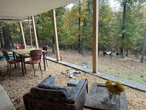 屋外ダイニングエリア