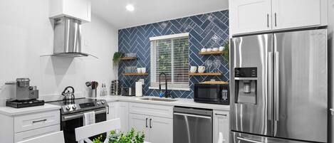 Microwave, oven, stovetop, dishwasher