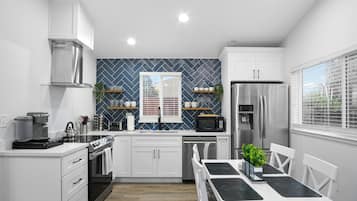 MikrovÄgsugn, ugn, spishÀll och diskmaskin