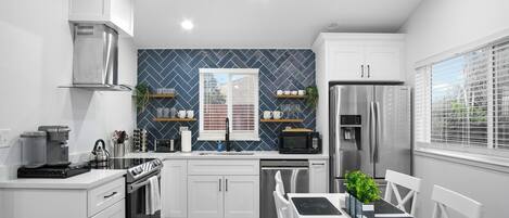 Microwave, oven, stovetop, dishwasher