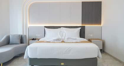 Toyo Hotel Purwokerto, Azana Hotels Collection