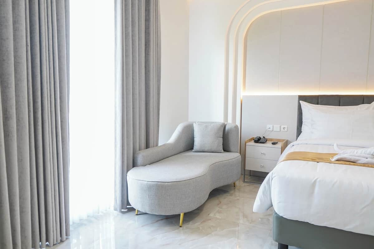 Executive Room | Meja, Wi-fi percuma