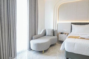 Executive Room - Toyo Hotel Purwokerto, Azana Hotels Collection (Purwokerto)
