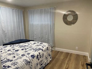 1 多间卧室、WiFi、床单