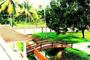 Property grounds - Spacious & Stylish 5-Bedroom Home  (Vaikom)