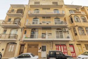 Exterior - Sea & Valley Riva Court Apt Marsalforn, Marsalforn Iz-Zebbug, Malta (Marsalforn Iz-Zebbug)