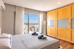 2 bedrooms, iron/ironing board, free WiFi, bed sheets - Modern and comfortable apart Savoy Garden, Gzira, Malta (Gzira)