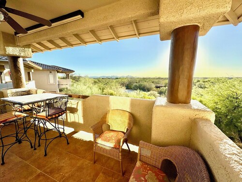 Luxury Tucson Vacation Rental Condo!
