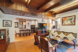 Living area - Aloha Hoi An Homestay (Da Nang)