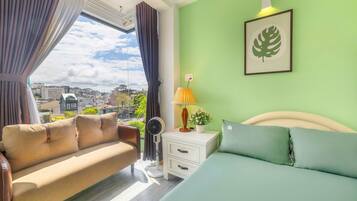 Panoramic Double Room | Desk, laptop workspace