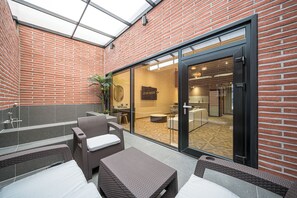 Signature-Maisonette | Schreibtisch, laptopgeeigneter Arbeitsplatz, kostenloses WLAN