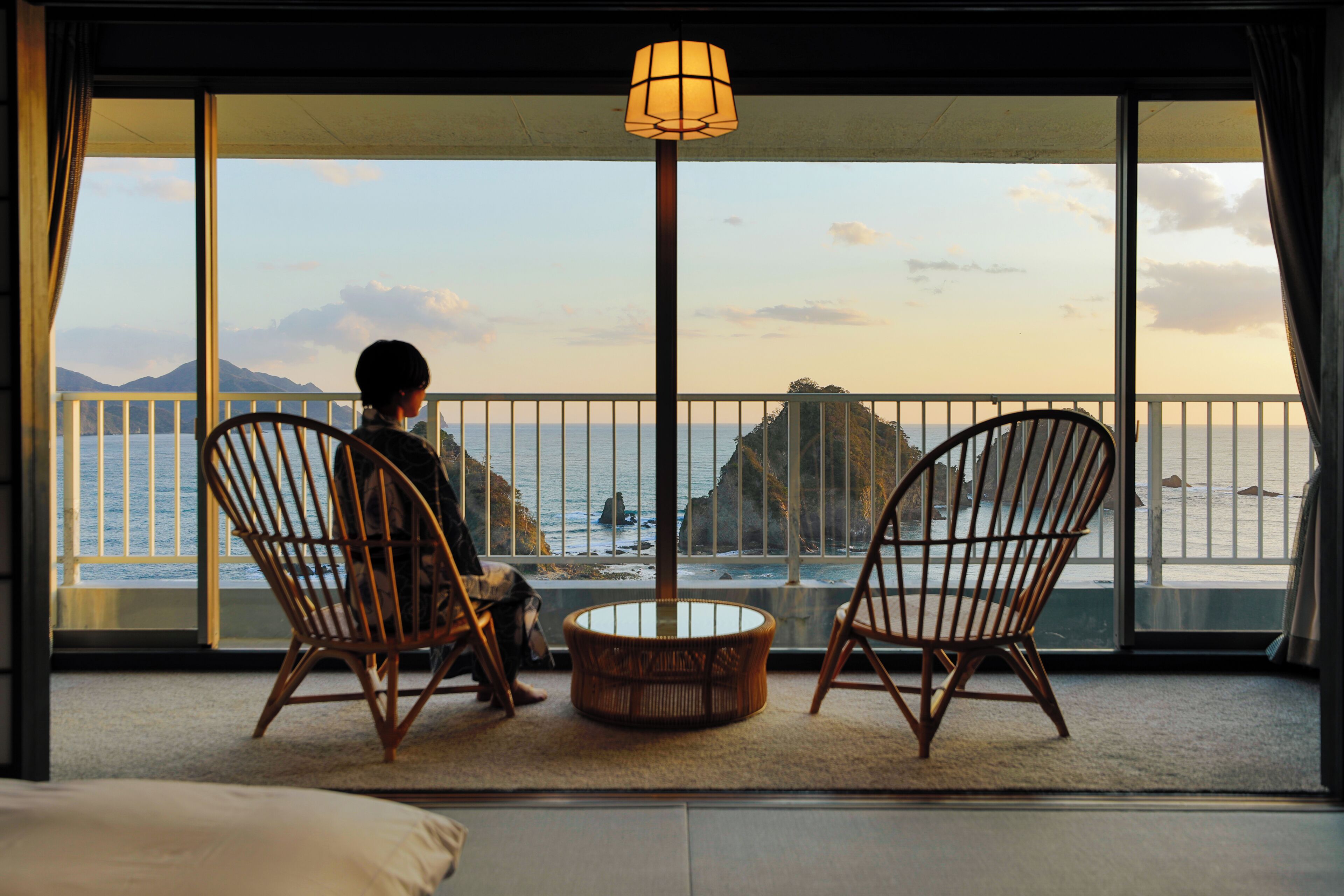 Traditional Triple Room, Non Smoking, Ocean View | Down comforters, in-room safe, free WiFi