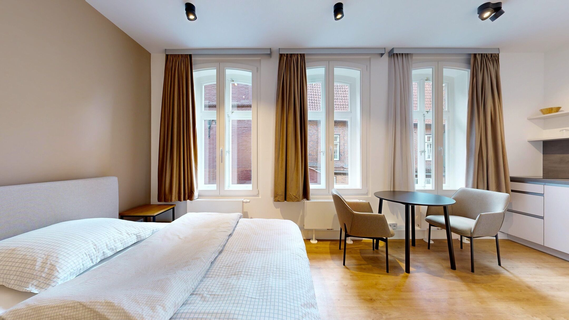 1 soverom, internettilgang og sengetøy