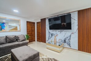 TV, escritórios