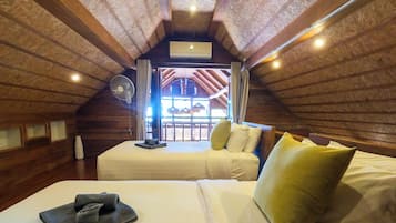 5 chambres, coffres-forts dans les chambres, rideaux occultants