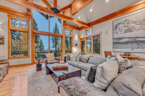 TV, fireplace, DVD player, offices - Northstar Ski-In/Ski-Out with Hot Tub & Views (Northstar)