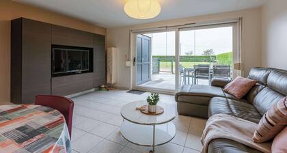 Huswell - Vacation home near beach with parking