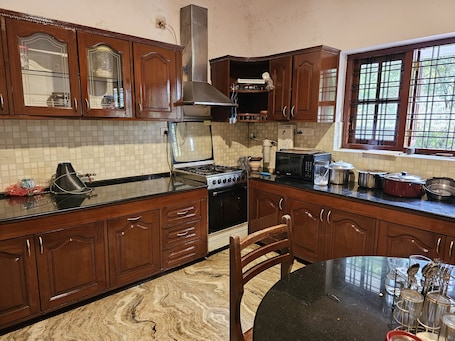 Fridge, cookware/dishes/utensils, eco-friendly cleaning products