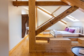 8 chambres, fer et planche Ă repasser, Wi-Fi, draps fournis