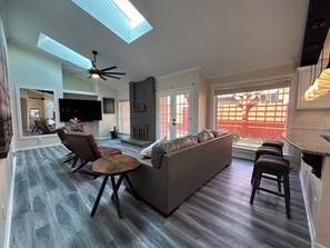 تلفزيون ذكي