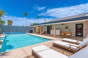 Pool - *NEW* Tempe Family Pool Oasis - 4BR + Pool Table (Tempe)