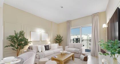 Maison Privee - Exquisite Living with Scenic Canal Vws on Yas Island