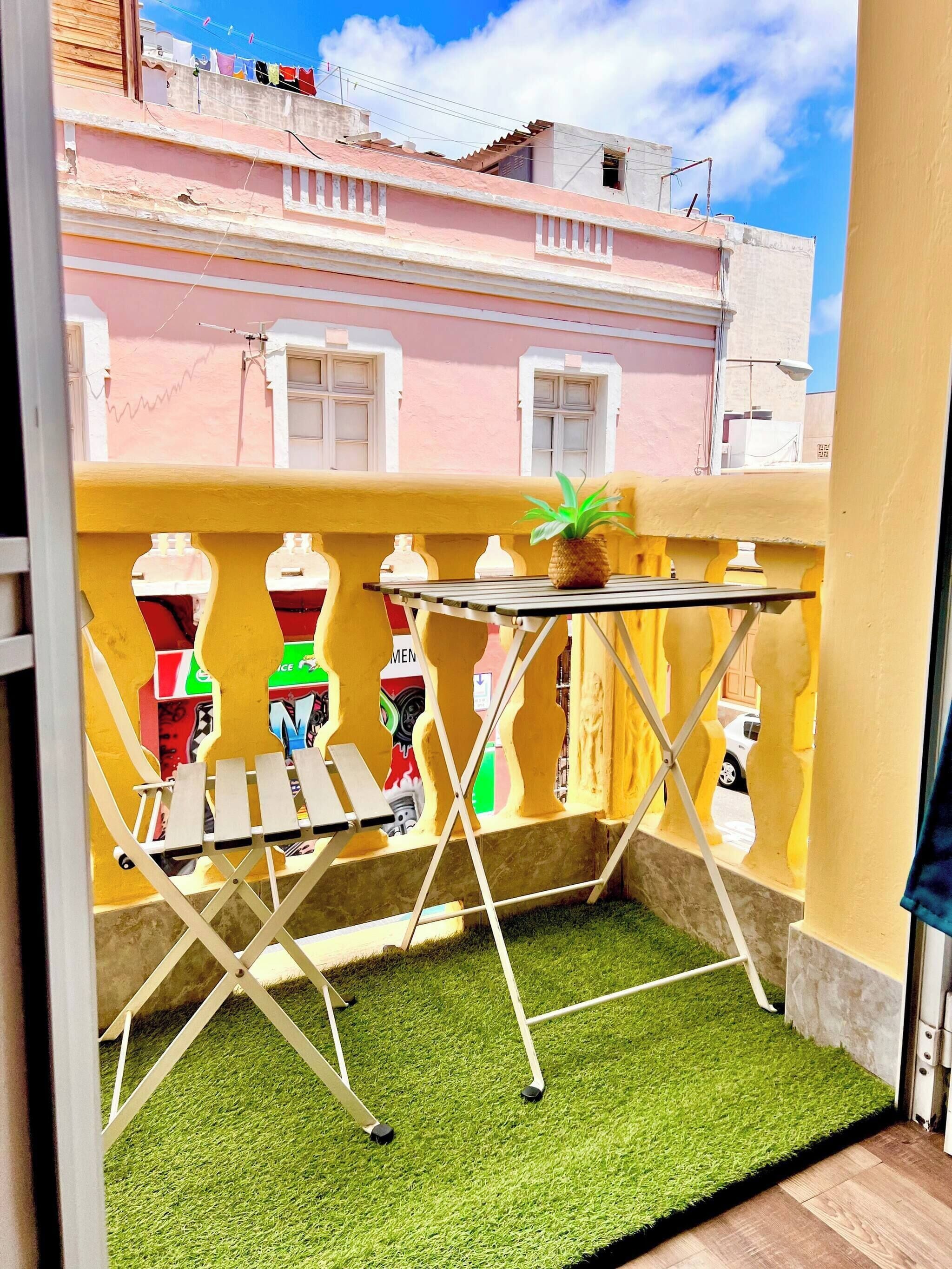 Leilighet, 2 soverom, balkong, byutsikt | Eksteriør