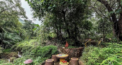 CosmicStays Windchime Homestay at Mulshi