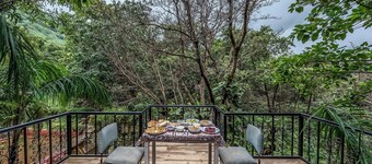CosmicStays Windchime Homestay at Mulshi