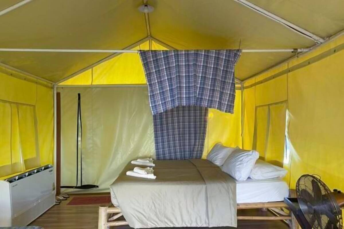 1 bedroom, desk, free WiFi