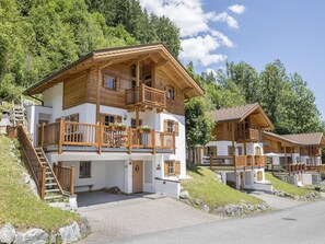 Chalet | Exterior - Chalet in Konigsleiten Near Ski Bus & Pool (Wald im Pinzgau)