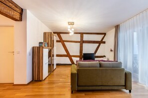 Interior - Apartment 'Alte Schule' with Private Terrace and Wi-Fi (Münsingen)