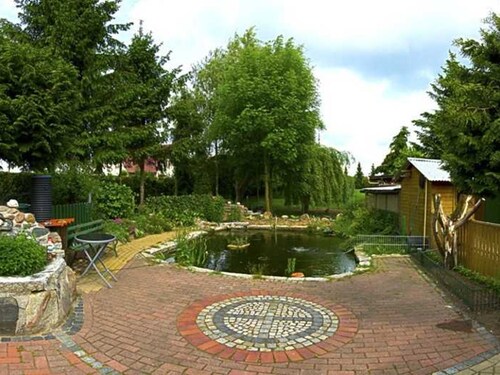 Apartment 'Komfortable Ferienwohnung' with Private Terrace, Private Garden and Wi-Fi