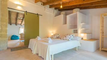 2 Schlafzimmer, Bügeleisen/Bügelbrett