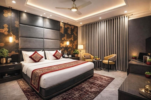 Hotel Kaca Inn - Near New Delhi Railway Station & Connaught Place - Delhi