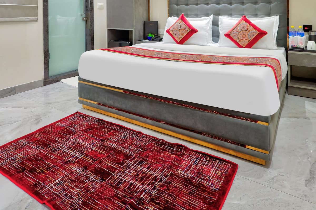 Deluxe tweepersoonskamer | Een bureau, geluiddichte muren, gratis wifi